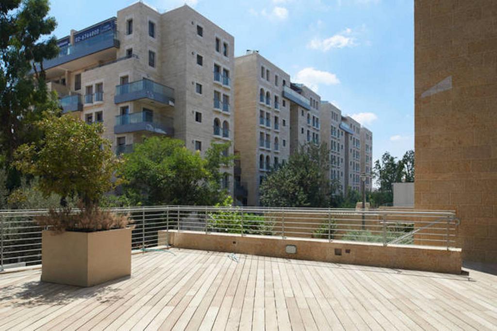 Chic & Quiet Apartments In City Center By Feelhome Jerusalem Exterior foto